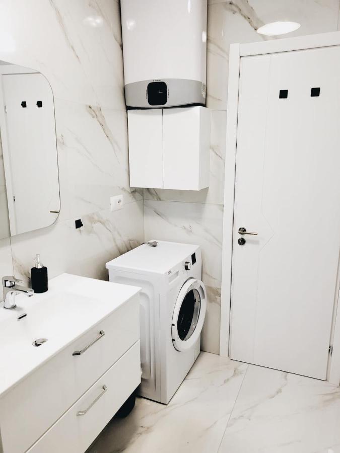 Stella Apartment Sarandë Eksteriør billede