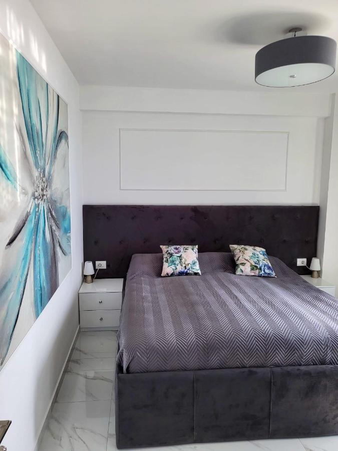 Stella Apartment Sarandë Eksteriør billede