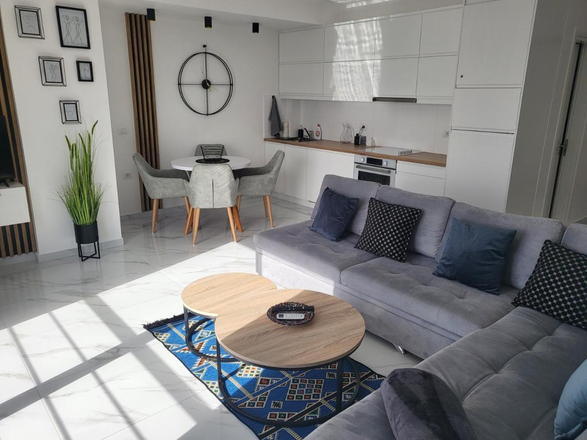 Stella Apartment Sarandë Eksteriør billede